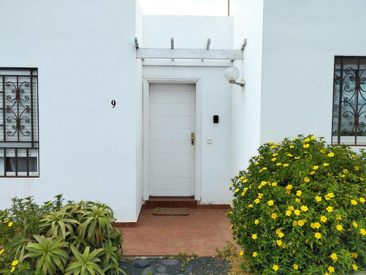 Villa Casa Frontera -Private Pool- Costa Teguise Exterior photo